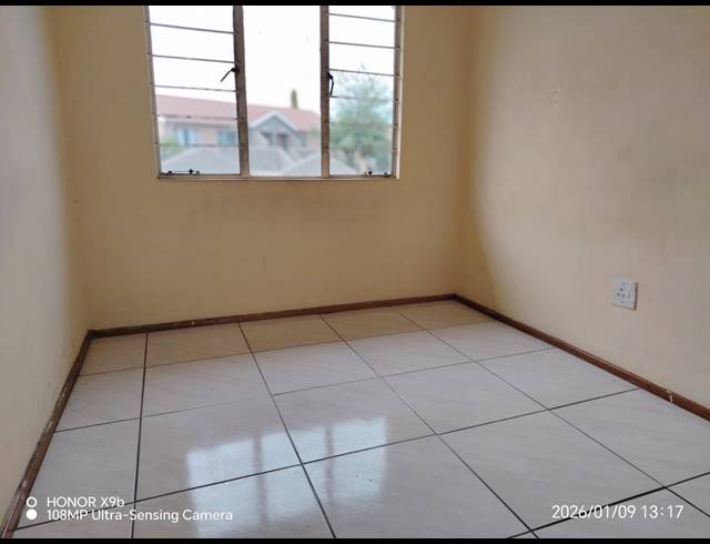 2 BEDROOM APARTMENT FOR SALE IN VORNA VALLEY